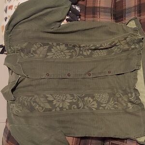 Tommy Bahama Silk large